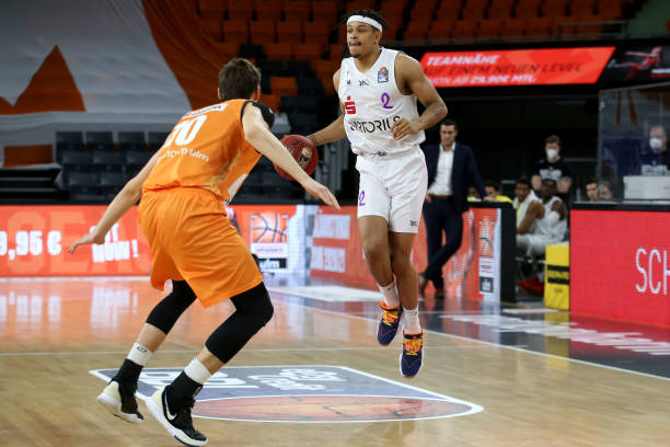 员都会选择 员都会选择