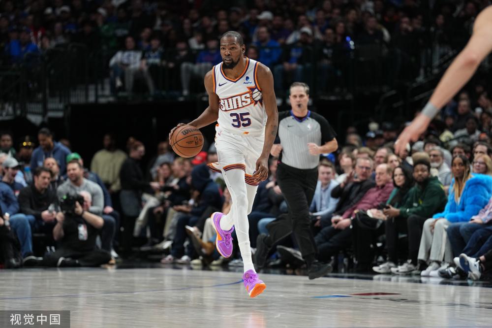 他几乎陷入 他几乎陷入