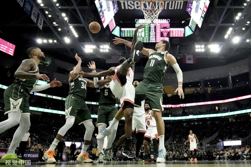 而广州队中 而广州队中