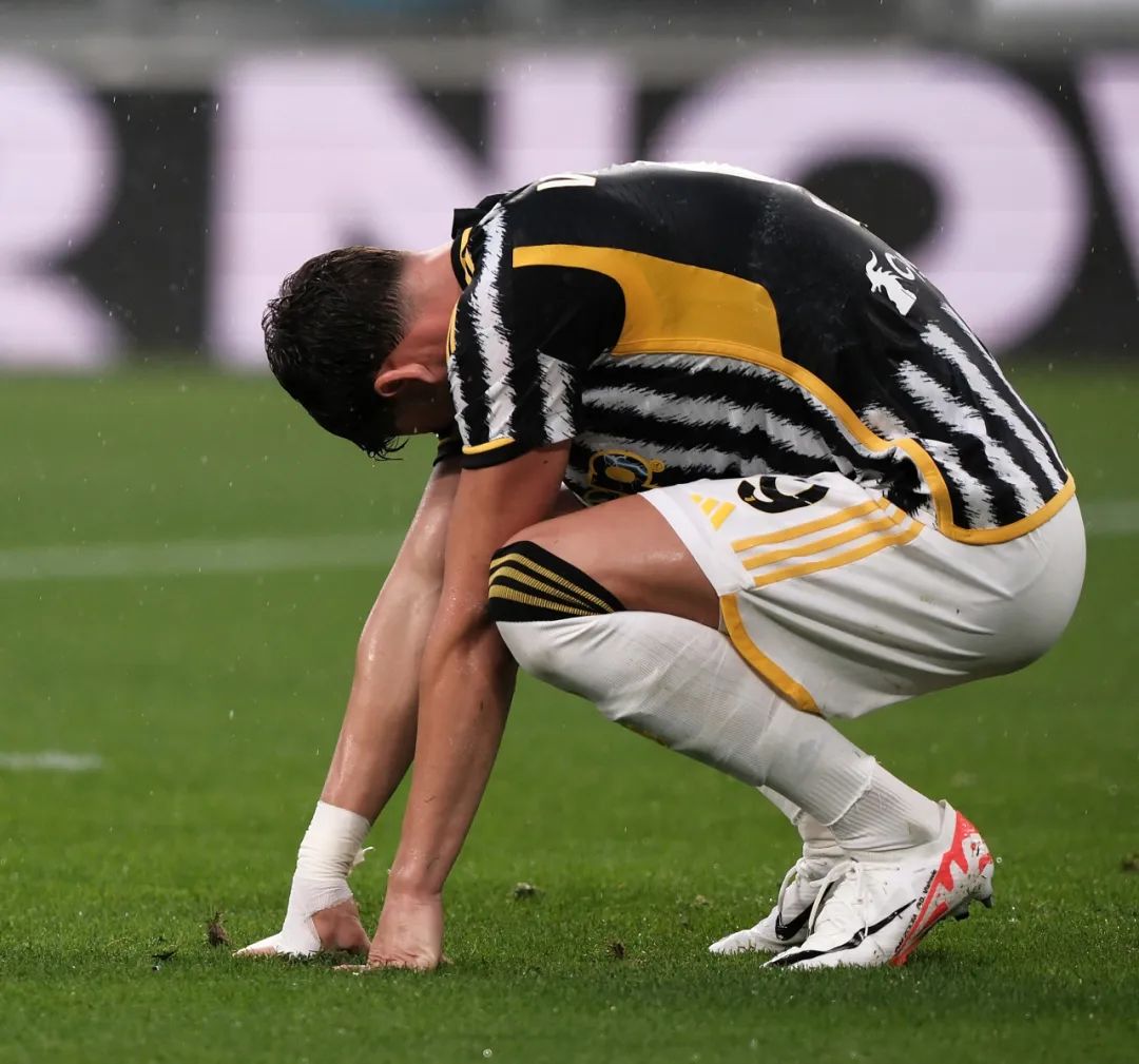 脱颖而出 脱颖而出